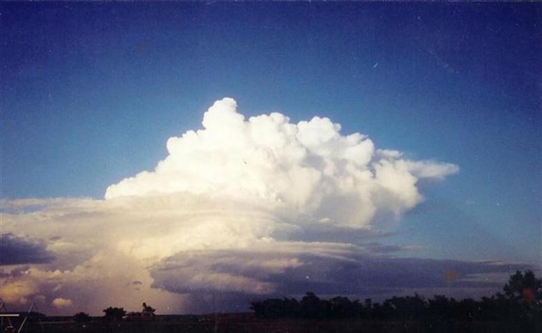 - Baja cumulonimbus (Custom) (2).jpg - 31kB