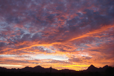 Sunset Loreto 1:8:07.jpg - 49kB