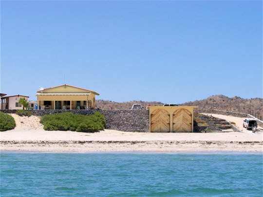 Casita from the boat.jpg - 45kB