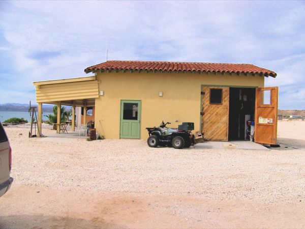 Half garage:half Casita.jpg - 46kB