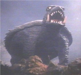 gamera1.jpg - 12kB