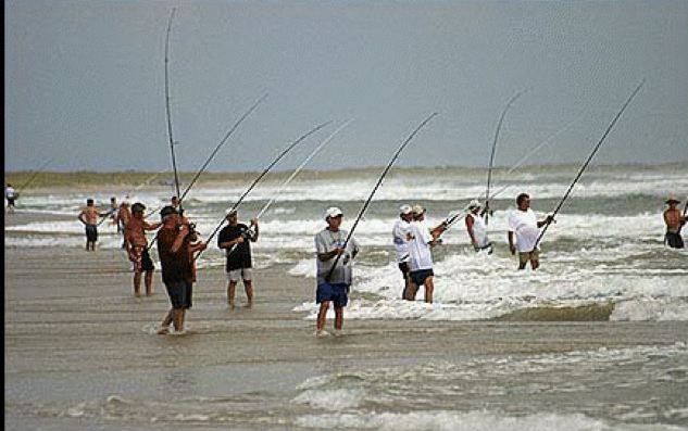 Surf fishing Asuncion.jpg - 46kB