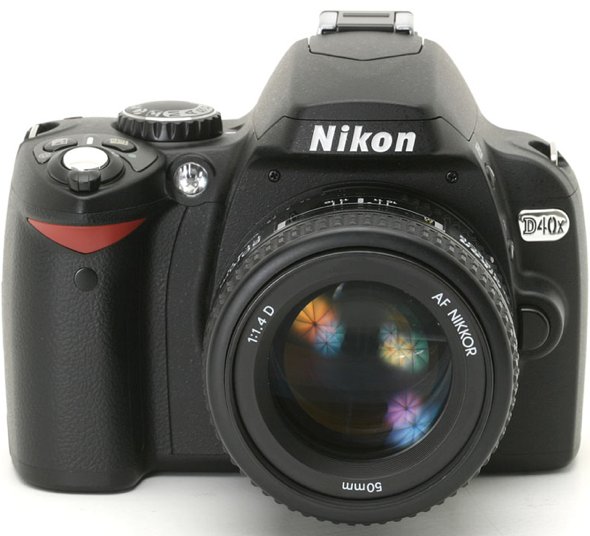 Nikon D40x.jpg - 48kB