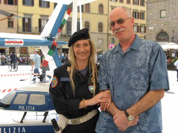 Florence Cop.jpg - 41kB