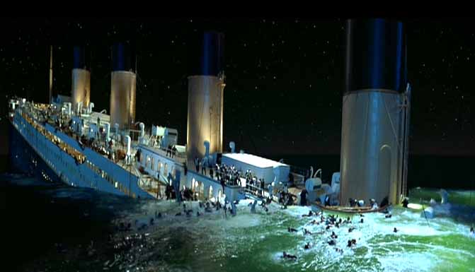 Titanic sinking.jpg - 43kB