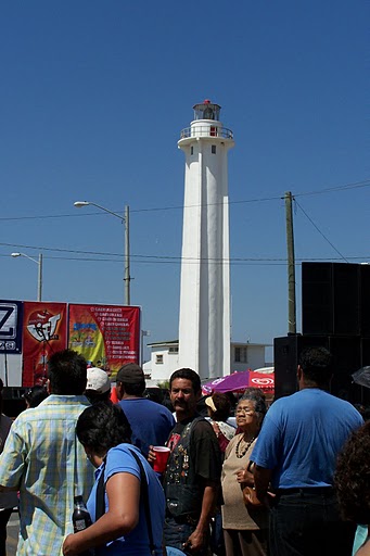 tj_lighthouse.jpg - 39kB