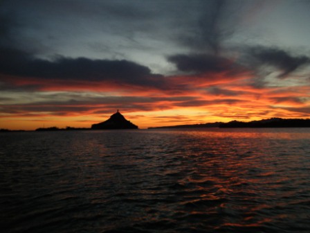 View from the Chuparosa at 0600.jpg - 43kB