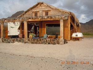 front palapa 2011a.JPG - 20kB