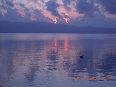 sunrise 9-18-11aa.JPG - 36kB