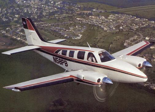 Beechcraft_Baron_58.jpg - 44kB