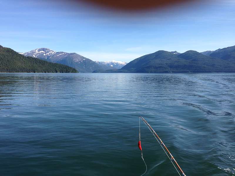 juneau_seascape.jpg - 49kB