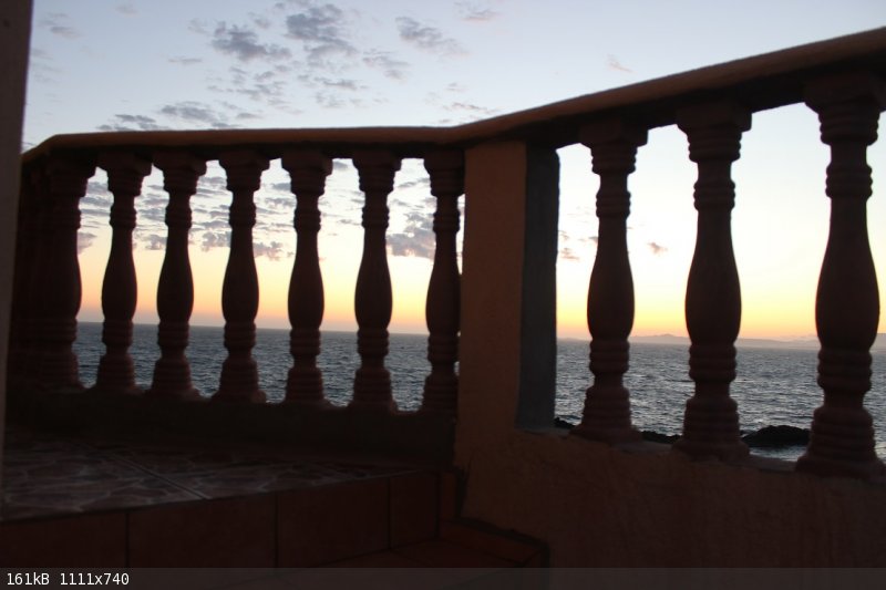 Shari Balcony.JPG - 161kB