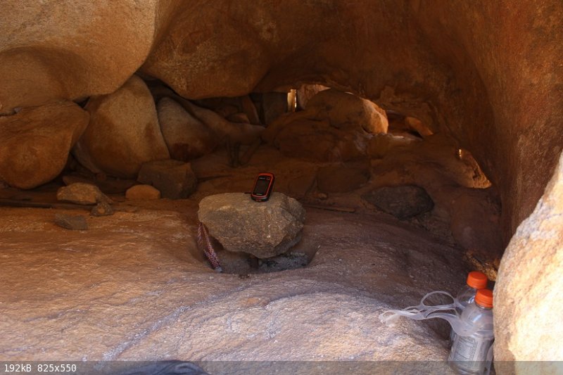 Yubay rock 5.JPG - 192kB