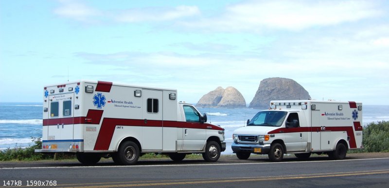 Ambulances.jpg - 147kB