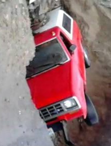 Sideways Ford.jpg - 50kB