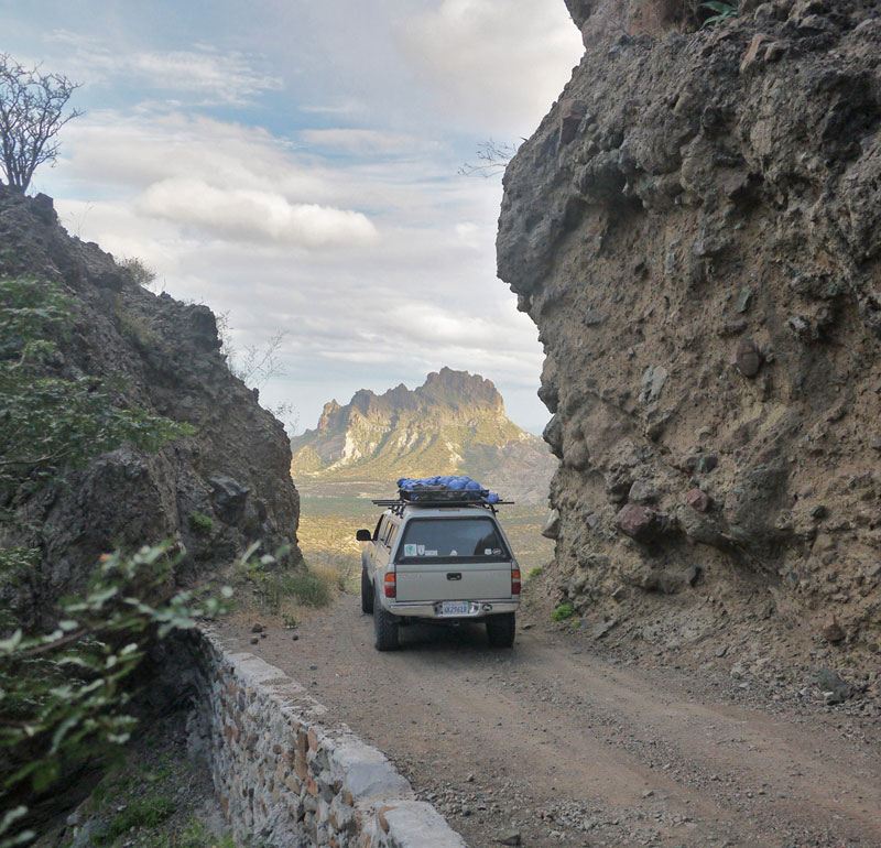 P1020115-BN.jpg - 159kB