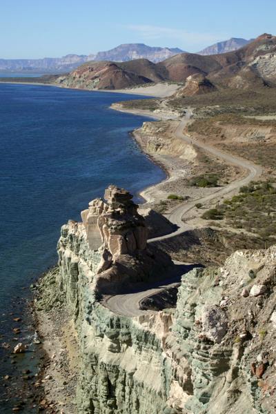 Near San Evaristo 1 SMALL.jpg - 48kB