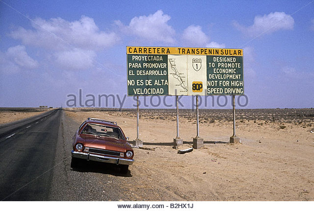 geography-travel-mexico-transport-transportation-streets-highway-1-b2hx1j.jpg - 81kB