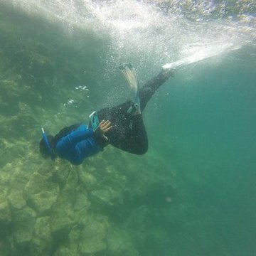 rsz_2clarissa_diving_may_2017.jpg - 21kB