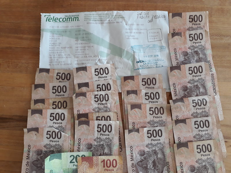 rsz_money_for_nachito.jpg - 158kB