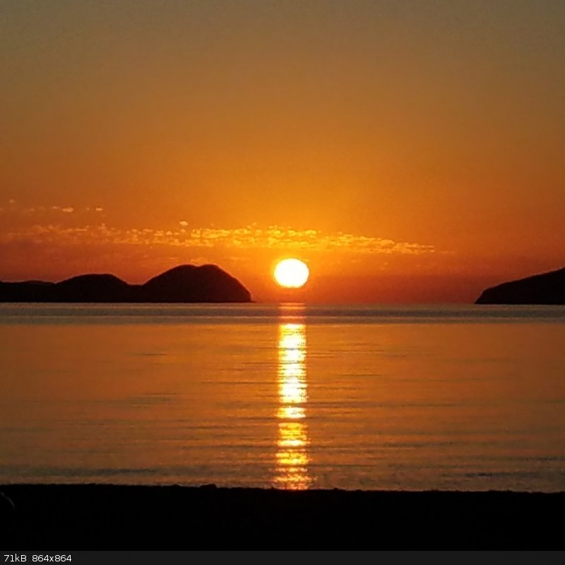 bola sunrise 1.jpg - 71kB