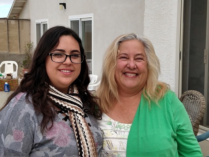 martha-and-blanca.jpg - 93kB