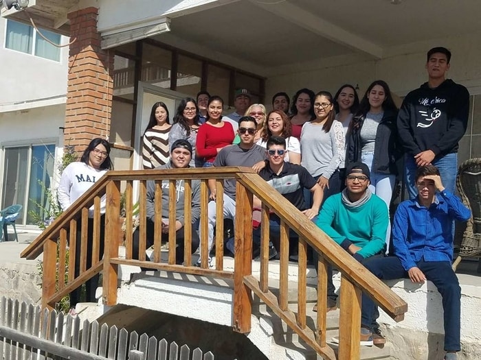 chistmas-2018-group-photo.jpg - 117kB