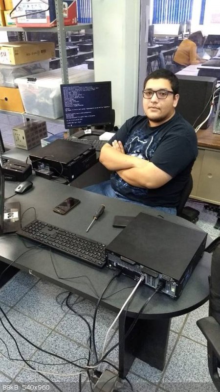 Enrique servicio social 2019.jpg - 88kB