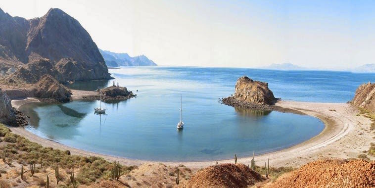 perfect beach.jpg - 64kB