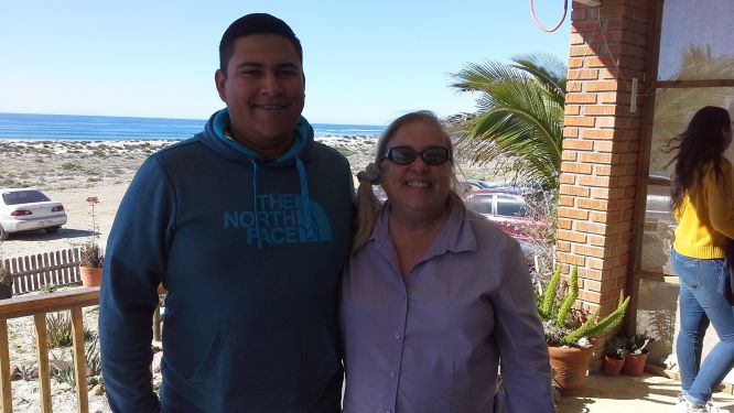 xmas 2019 Javier and BlancaA.jpg - 49kB