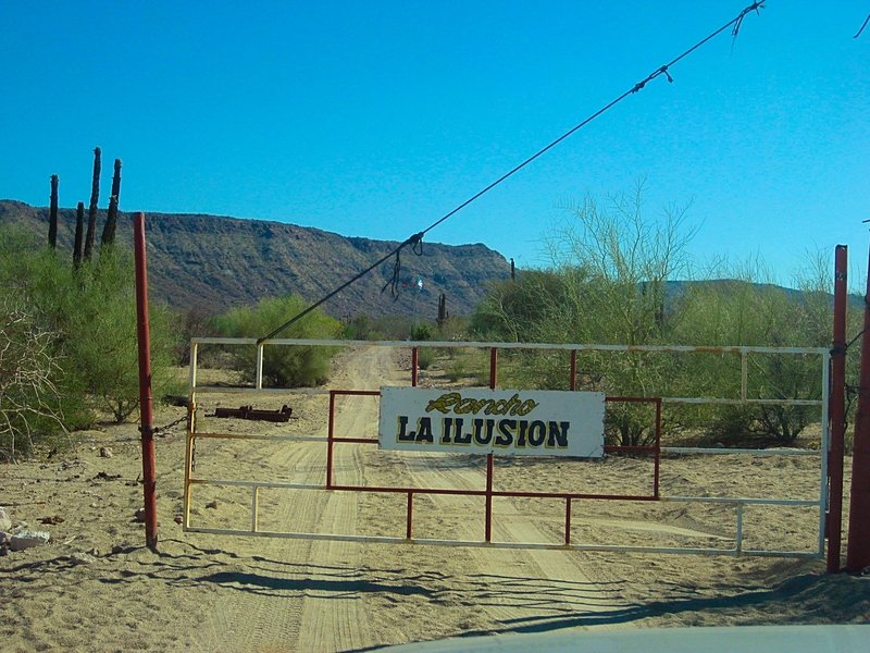 La Ilusion.jpg - 123kB
