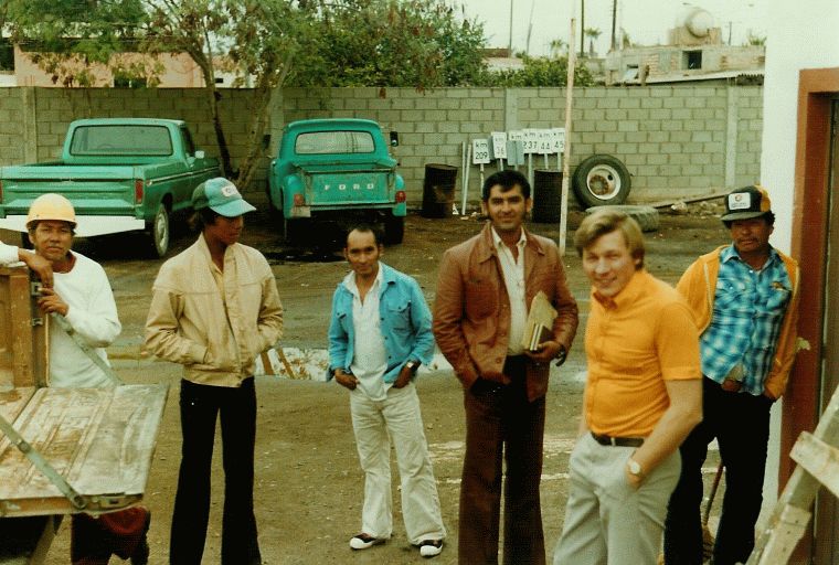 Part of my crew.jpg - 91kB
