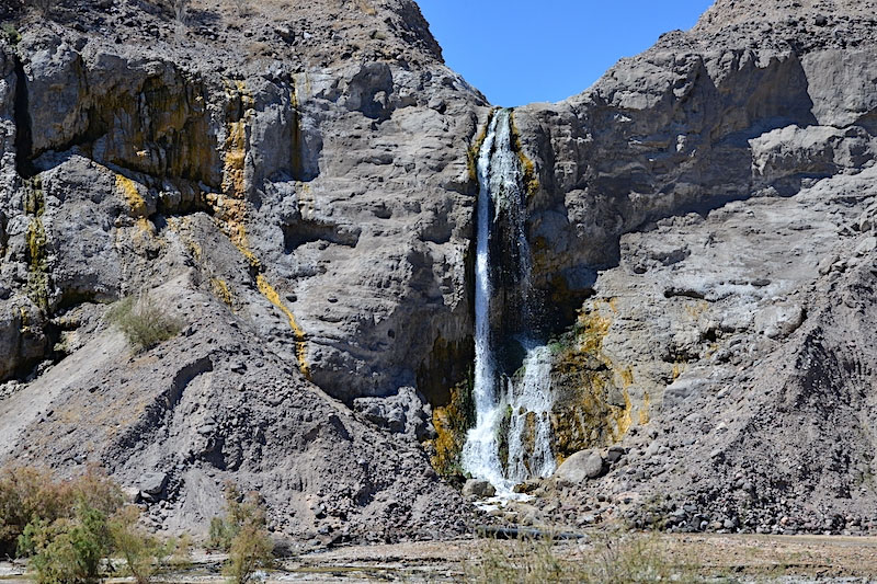 San Juan de la Costa waterfall copy.jpg - 236kB