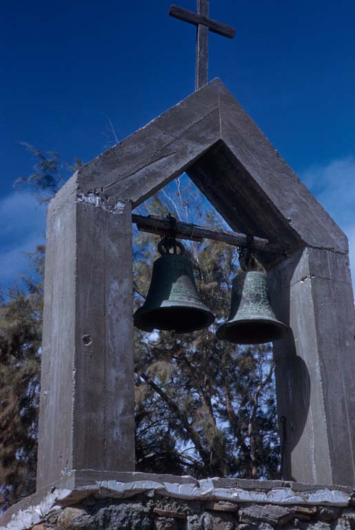 Gulick 1961 Rosario bells.jpg - 52kB