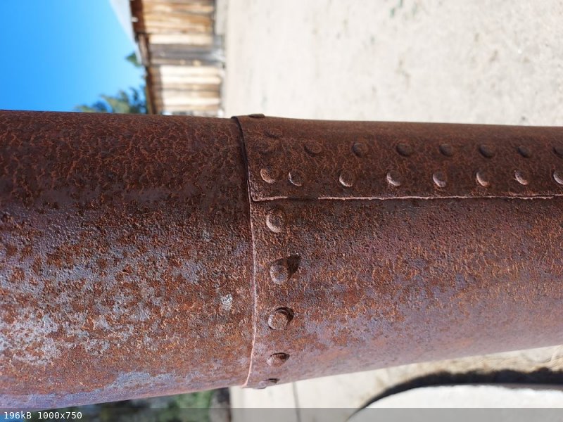 Pipe water El Topo 1930s close up resized.jpg - 196kB