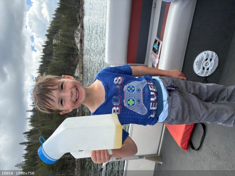 Pee bottle resized.JPG - 108kB