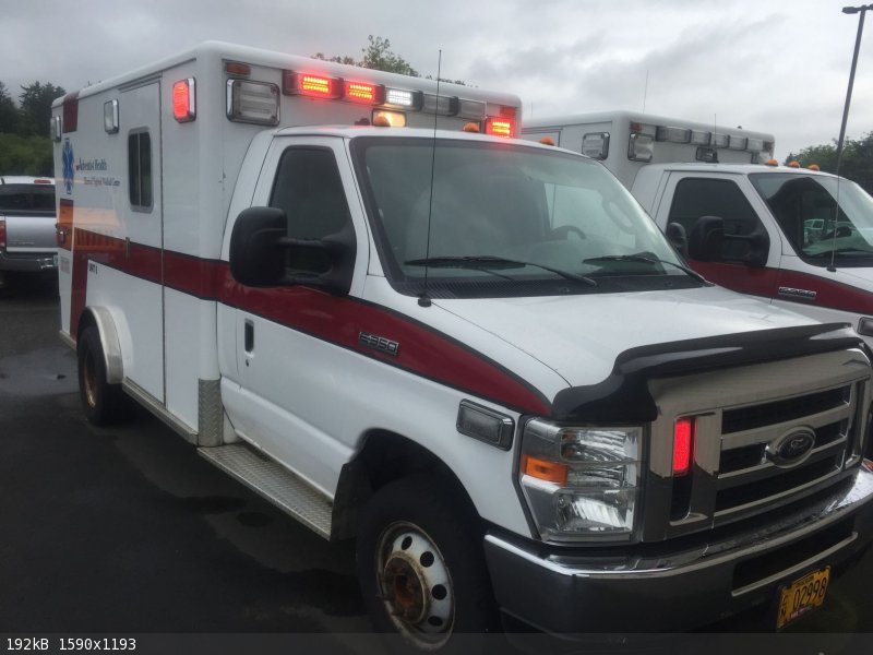 Ambulance 1.jpg - 192kB
