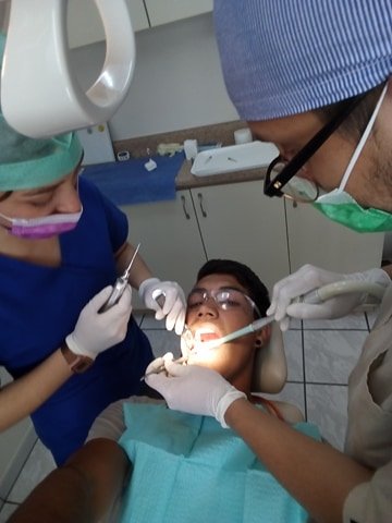 rsz_in_the_dentist_chair_march_2018_one_wisdomtooth_less.jpg - 30kB