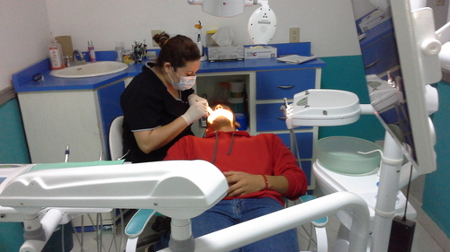 julian-in-dentist-chair.jpg - 144kB