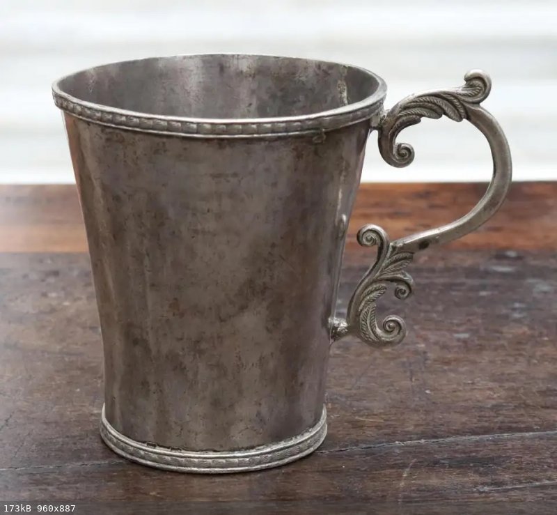 Silver Cup from Bolivia.jpg - 173kB