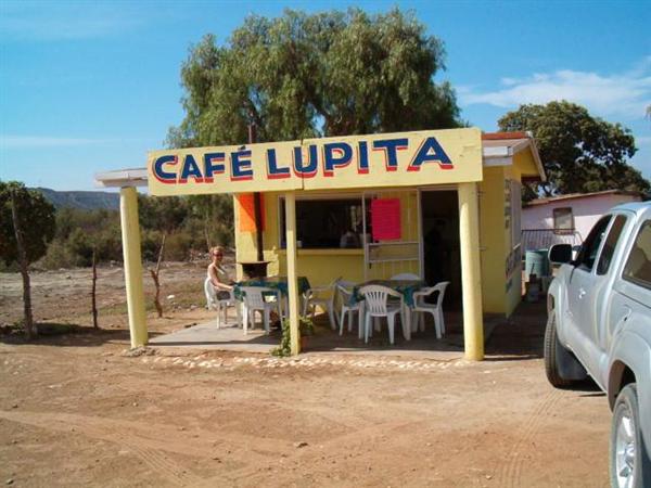 Cafe Lupita at SPM Turnoff (Small) (Custom).JPG - 48kB