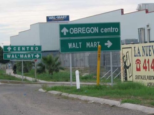 WALT MART road sign.jpg - 31kB